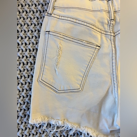 3x1 NYC Blake Distressed Denim Shorts - Picture 4 of 8